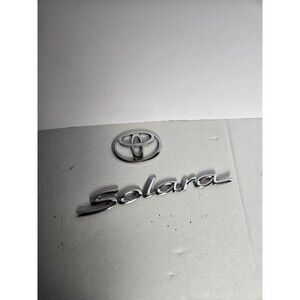 2002 Toyota Solara Coupe Trunk  Emblem